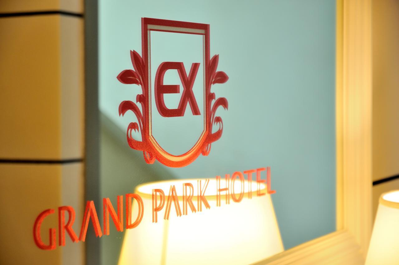 Grand Park Hotel Excel Kisarazu Exteriör bild